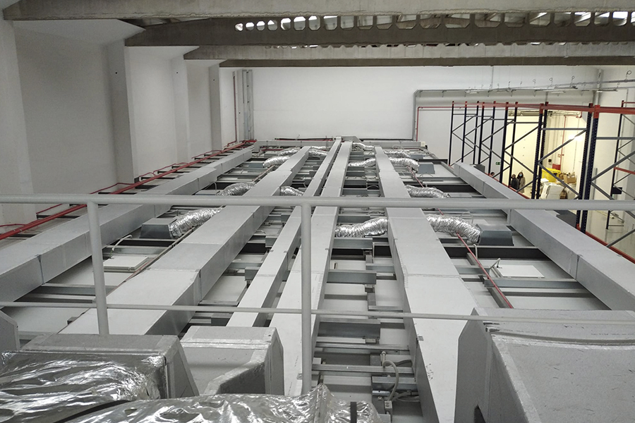 Proyecto de climatización en una sala de fabricación de mascarillas para Mondragon Assembly